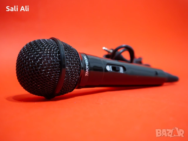 HAMA THOMSON M135D Динамичен Микрофон Внос Литва Като Нов Тестван