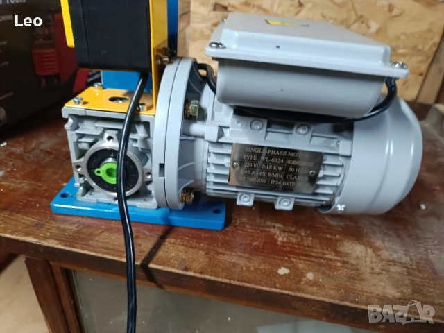 Машина  за кабели  180W, снимка 2 - Други машини и части - 52101003