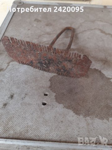 Стар железен гребен-7лв, снимка 1