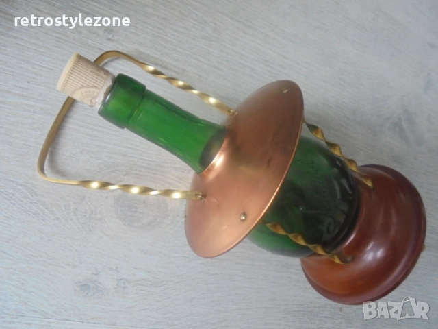 № 8258 стара музикална поставка  с бутилка 