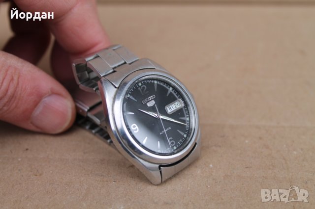 Часовник "Seiko 5'' автомат /37 мм/, снимка 3 - Мъжки - 44049731
