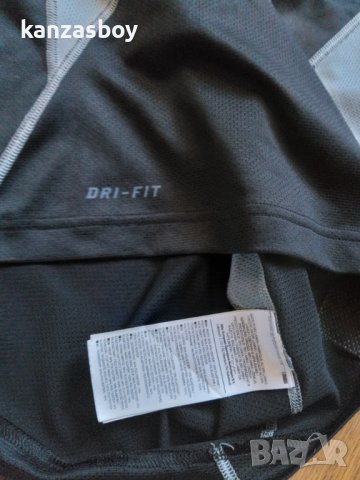 Nike Hypercool Compression - страхотен фитнес потник КАТО НОВ, снимка 7 - Други - 43340059