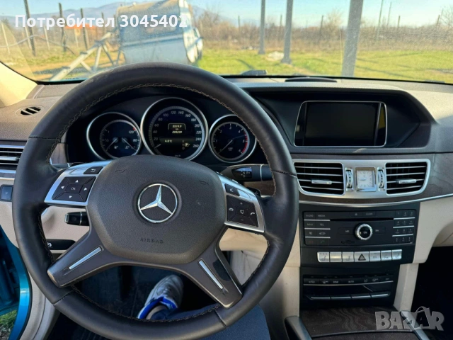 Mercedes- Benz E200 , снимка 11 - Автомобили и джипове - 53386963