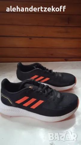 Маратонки Adidas