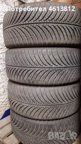 Всесезонни гуми Goodyear Vector 4seasons 225/45/R17