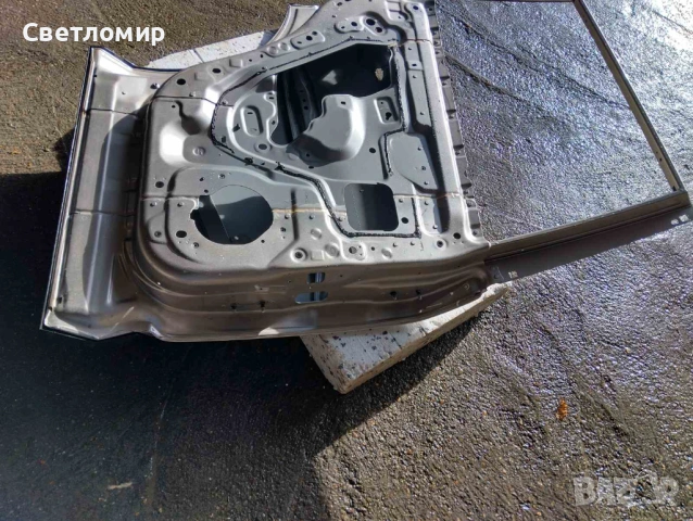 Задна врата за Nissan X-trail T33, снимка 9 - Части - 53597285