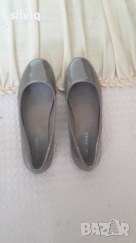 Дамски лачени обувки, снимка 2 - Дамски ежедневни обувки - 40522753