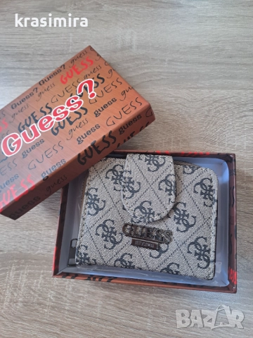 Малки портмонета на "GUESS ", снимка 16 - Портфейли, портмонета - 51758382