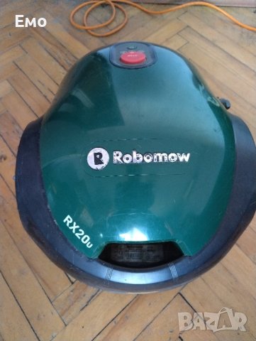Косачка робот Robomow RX20u, снимка 1 - Градинска техника - 43952858