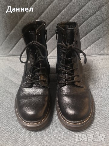 Дамски кожени обувки 