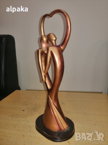 Продавам голяма статуетка влюбени сърца, снимка 3 - Статуетки - 43847924