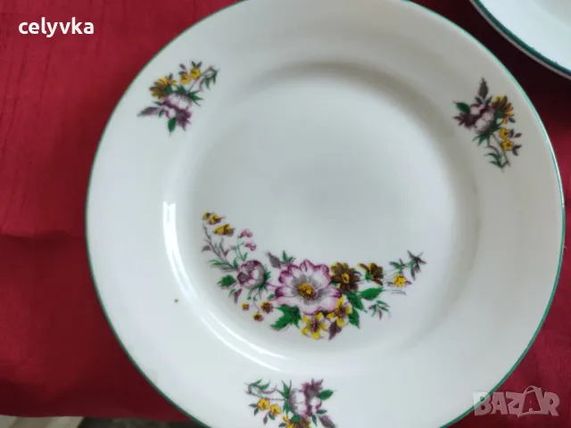 Български порцеланови чинии - Китка, снимка 3 - Сервизи - 50158887