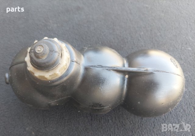 Вакуум Резервоар Пасат - Ауди - VW - 357820601 N, снимка 4 - Части - 37460768