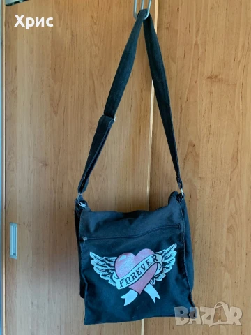 Чанти, черна и зелена, снимка 3 - Чанти - 50534382