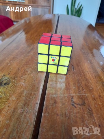 Кубче Rubiks, снимка 1 - Други ценни предмети - 34858365