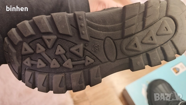 Детски зимни ботуши Trepass 33 номер, снимка 3 - Детски боти и ботуши - 52576659