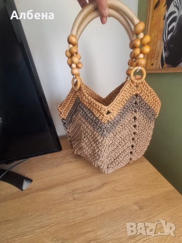Ръчно плетени дамски чанти, снимка 4 - Чанти - 52822300