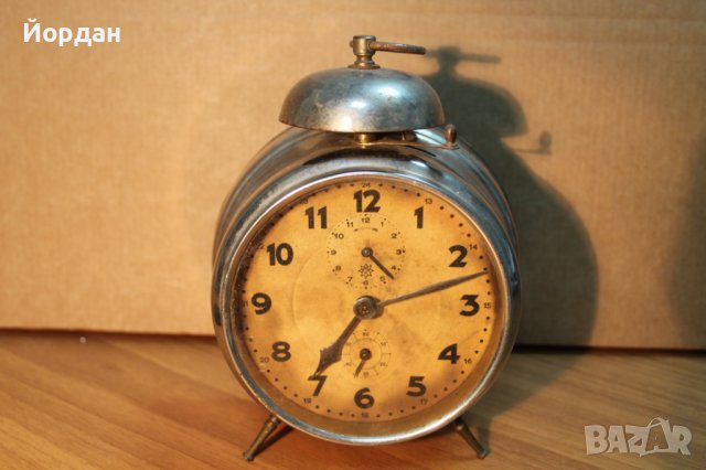 Немски будилник ''Junghans''