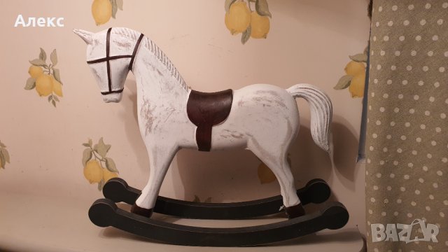 Голям люлеещ дървен кон, Италия, 36см /30см Нов!, снимка 5 - Статуетки - 34972526