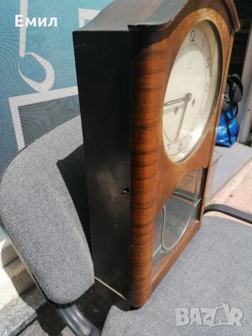 Колекционерски стенен часовник JUNGHANS , снимка 4 - Колекции - 33266988