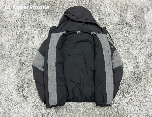 Пухено яке Emporio Armani EA7 Puffer Hooded Jacket, снимка 4 - Якета - 53514663