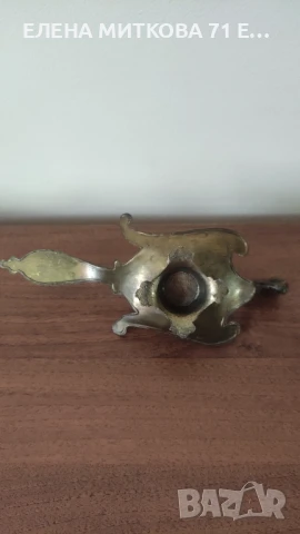 Красив бронзов свещник, снимка 5 - Антикварни и старинни предмети - 50667824