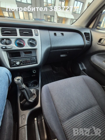 Хонда HR V, 1.6i, снимка 12 - Автомобили и джипове - 53587191