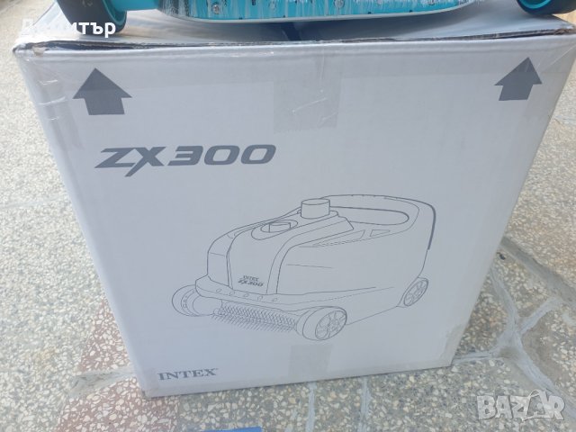 Нов робот INTEX ZX300 DeluxeAutomaticpoolCleaner за почистване басейни, снимка 8 - Басейни и аксесоари - 37713533