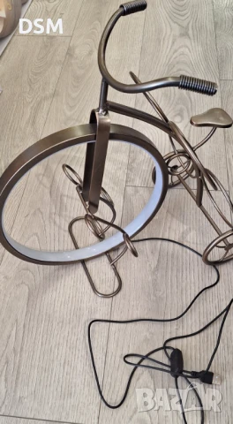 Нова Метална Лампа Велосипед - Колело Поставка за 4бр Бутилки, снимка 5 - Декорация за дома - 50986608