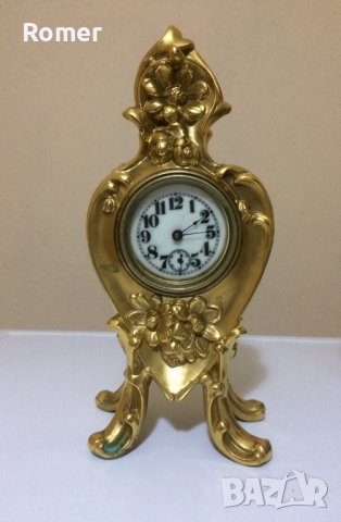 Стар каминен механичен часовник