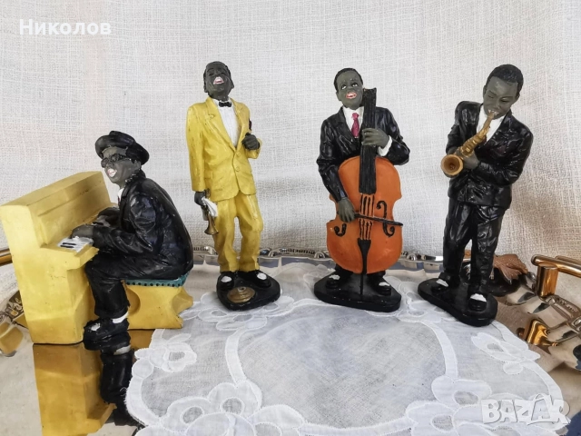 Музиканти винтидж колекция 4 бр фигури. 