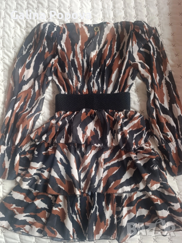 Елегантна рокля LINNE, снимка 3 - Рокли - 51972778