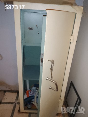 Продавам сейф , снимка 4 - Сейфове и каси - 43290820