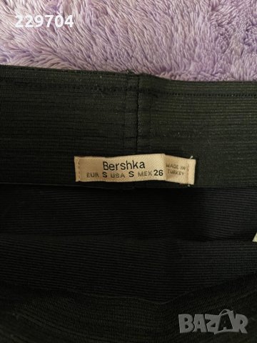 Дамска пола Bershka, снимка 2 - Поли - 32535761