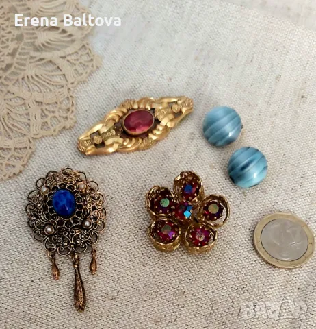 🌸🪷🌸 Брошка   обеци стъкло Яблонекс  Чехословакия, снимка 2 - Други - 47775911