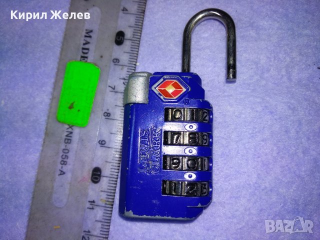 LEWIS N CLARK Марков ЗДРАВ МИНИ КАТИНАР с ШИФЪР 28243