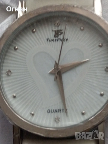 Комплект за дами TIME PIECE часовник,колие и обици, снимка 7 - Дамски - 53063156