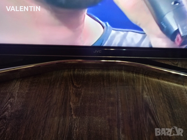 TV, 42 " JVC smart , снимка 4 - Телевизори - 51790225