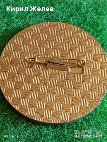 Стара значка ЛЕНИНГРАДСКА КЪЩА на МОДАТА рядка за КОЛЕКЦИЯ 53506, снимка 7 - Колекции - 53253874