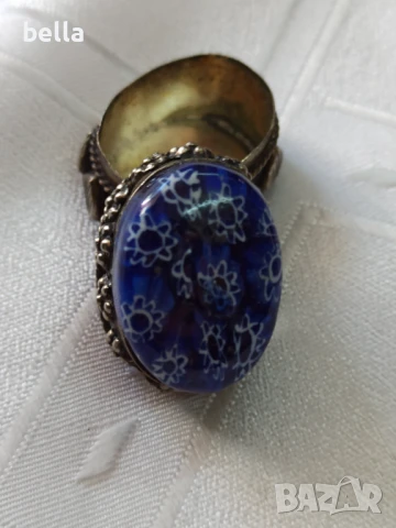 Малка антикварна кутийка красив кобалтов син цвят на капака-3/3 см 