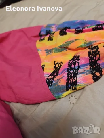 Дамска ветровка , снимка 4 - Якета - 49588818