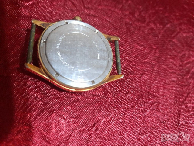 Стар механичен часовник , снимка 6 - Антикварни и старинни предмети - 36402238