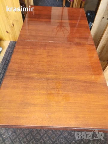  Дървена холна маса