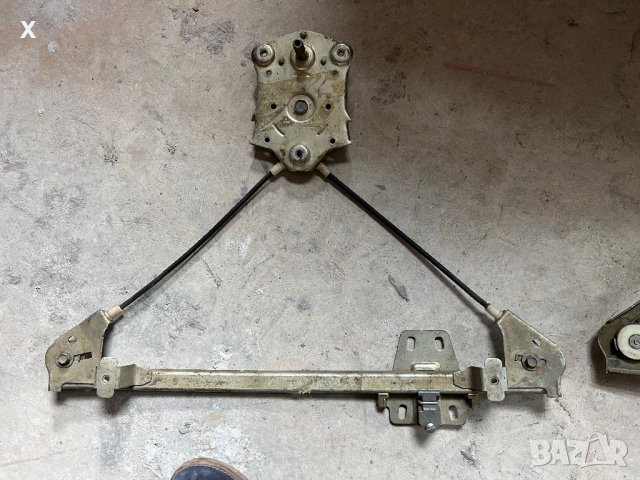 Стъклоповдигач / механизъм стъкло Москвич ляв и десен Нови Оригинални, снимка 5 - Части - 39281075