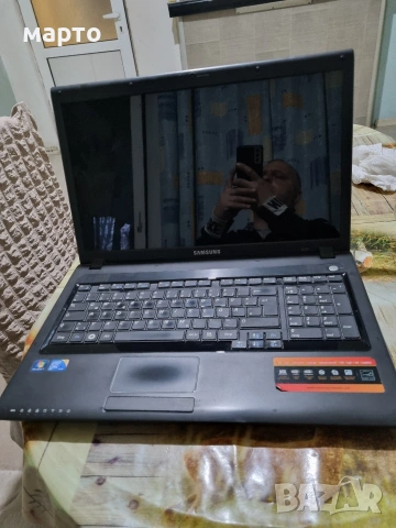 Лаптоп Samsung R720 17.3 инча, снимка 3 - Лаптопи за дома - 53247835