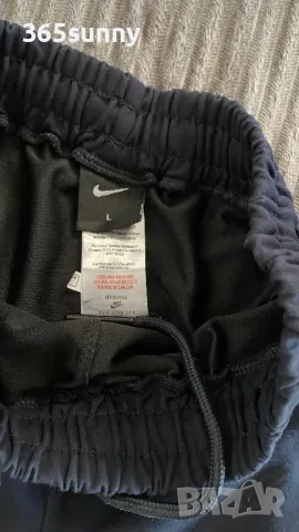 Nike M/L долнище, снимка 2 - Спортни дрехи, екипи - 48026254