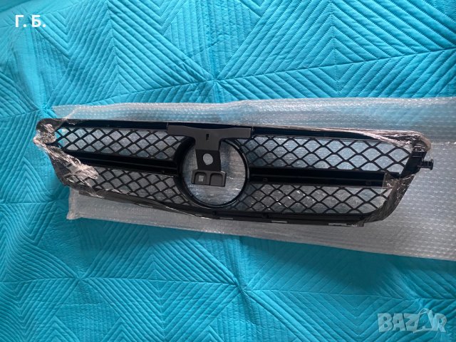 Черна решетка АМГ за Мерцедес Ц класа w204 c180 c200 c220 c250 c300, снимка 2 - Части - 43771623