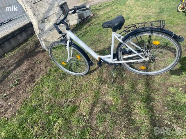 Бял велосипед с дамска рамка 28 цола, снимка 5 - Велосипеди - 48878506