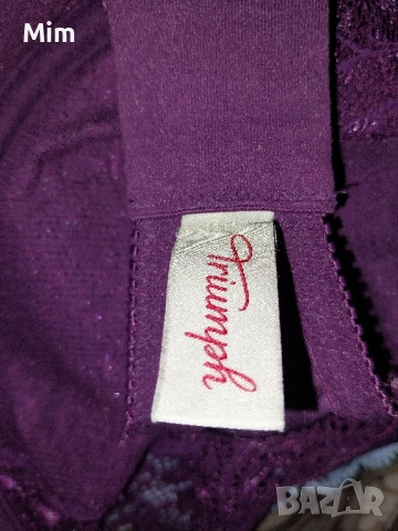 Triumph 90 F Дантелен сутиен бордо , снимка 2 - Бельо - 51574156