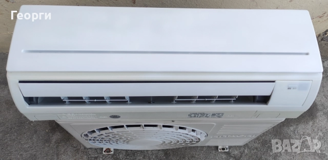 Японски инверторен климатик Hitachi 9000 BTU, снимка 2 - Климатици - 52435637